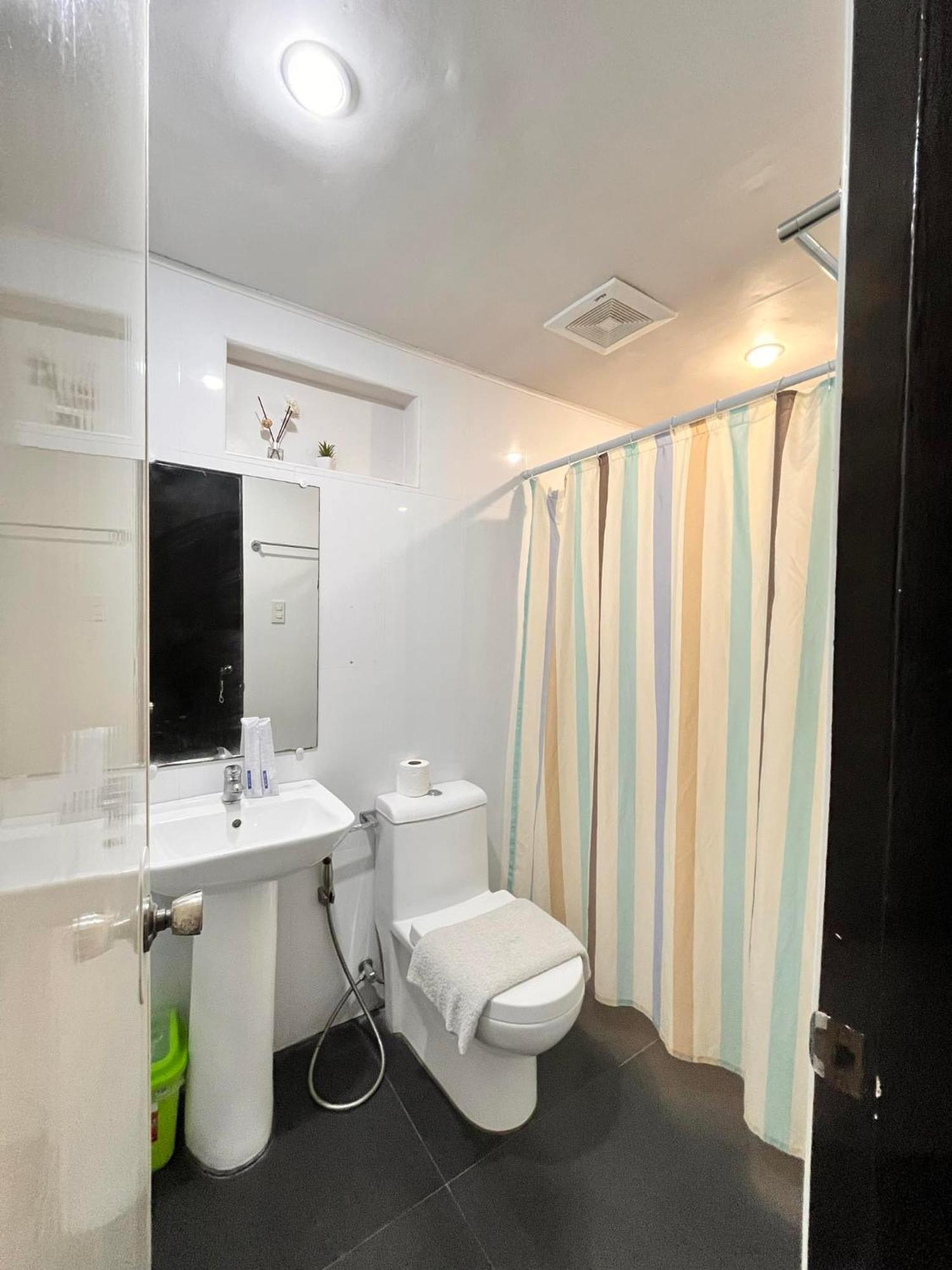 Casita Isla Beach Inn Balabag  Экстерьер фото