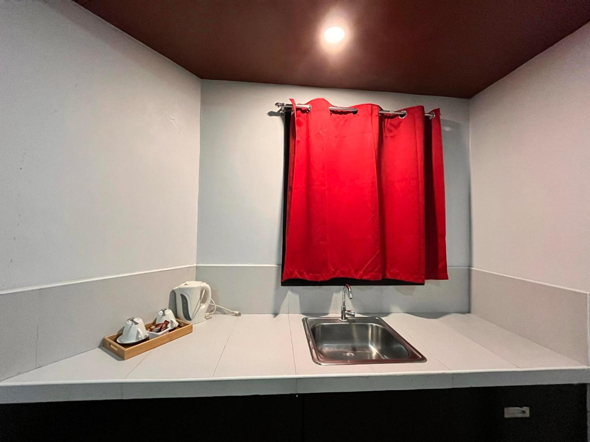 Casita Isla Beach Inn Balabag  Экстерьер фото