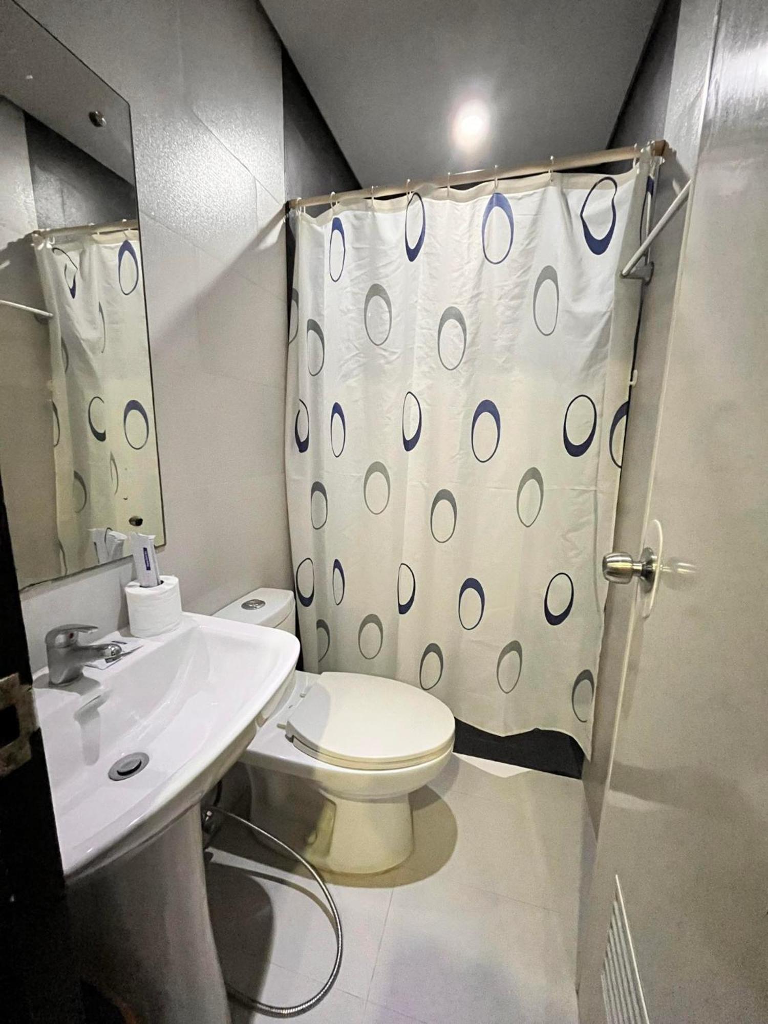 Casita Isla Beach Inn Balabag  Экстерьер фото